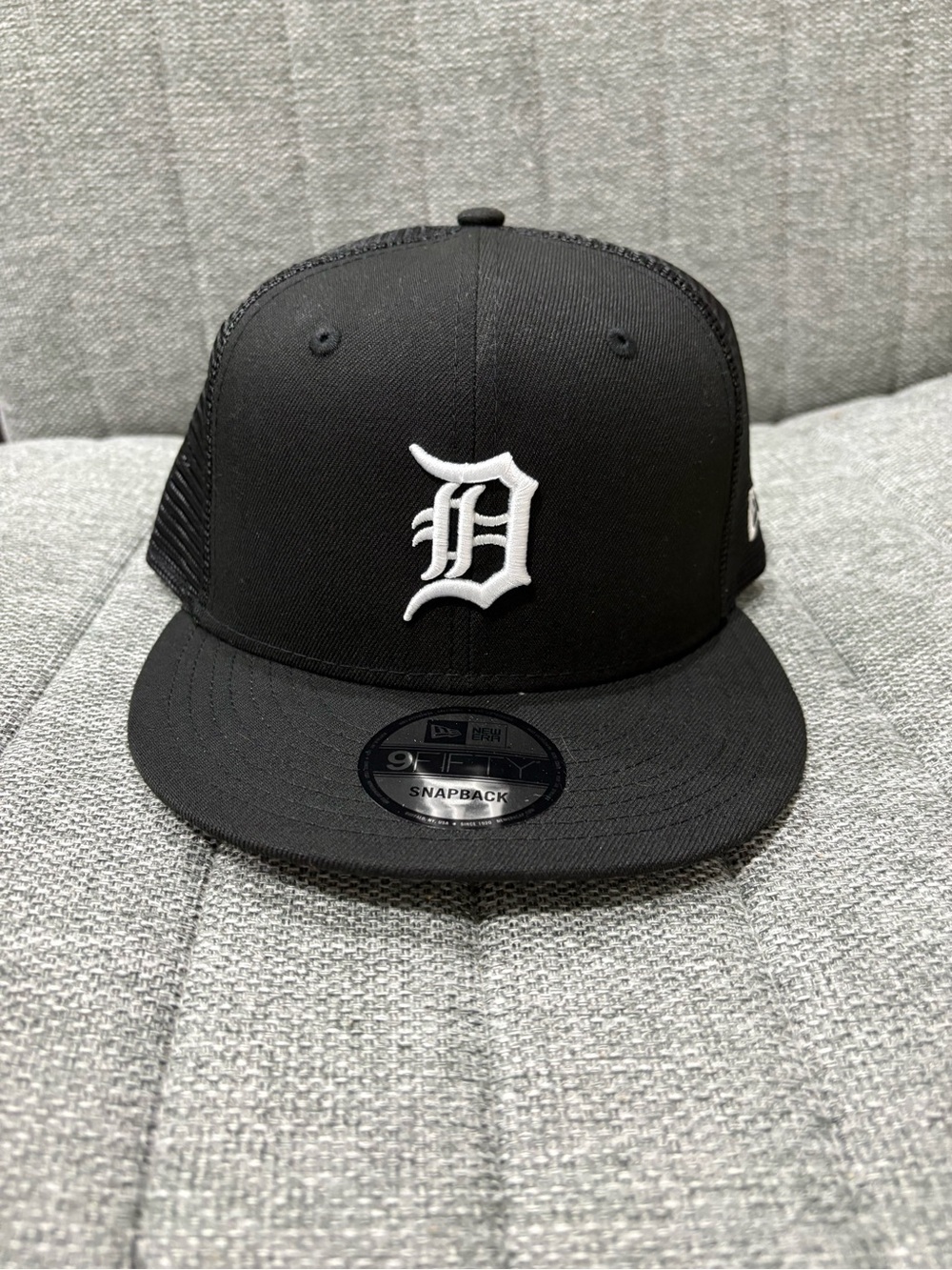 Brand New Detroit Tigers MLB snapback hat by New Era